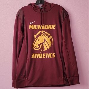 Milwaukie High School Athletics Hooded Sweatshirt/ M.